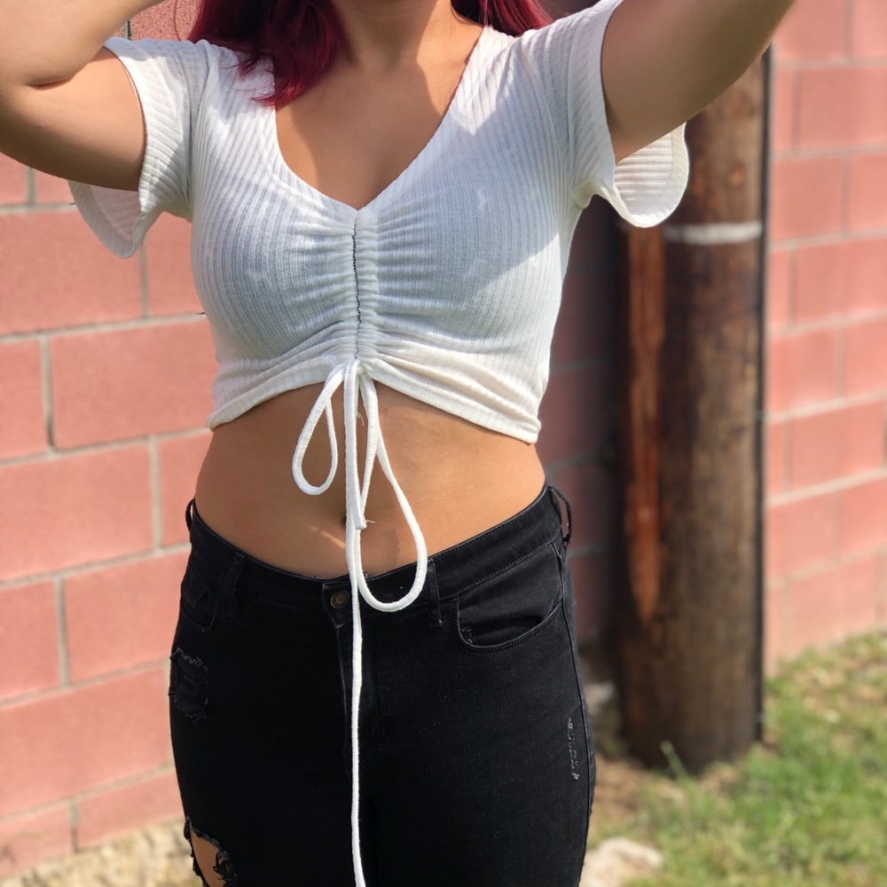 Scrunch crop top